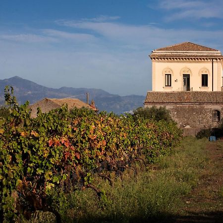 Feudo Vagliasindi -Wine Experience- Guest House Рандацо Екстериор снимка