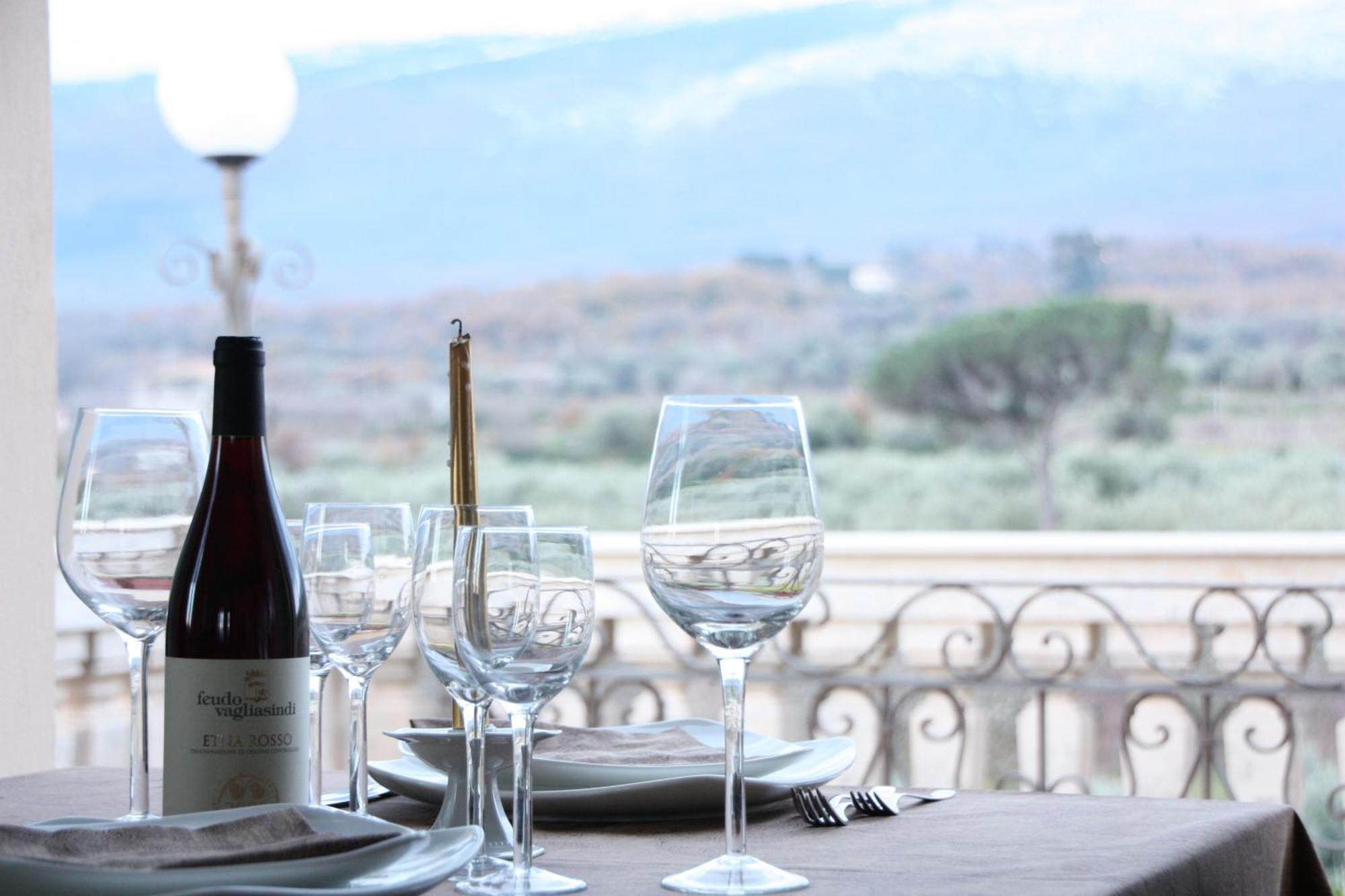 Feudo Vagliasindi -Wine Experience- Guest House Рандацо Екстериор снимка