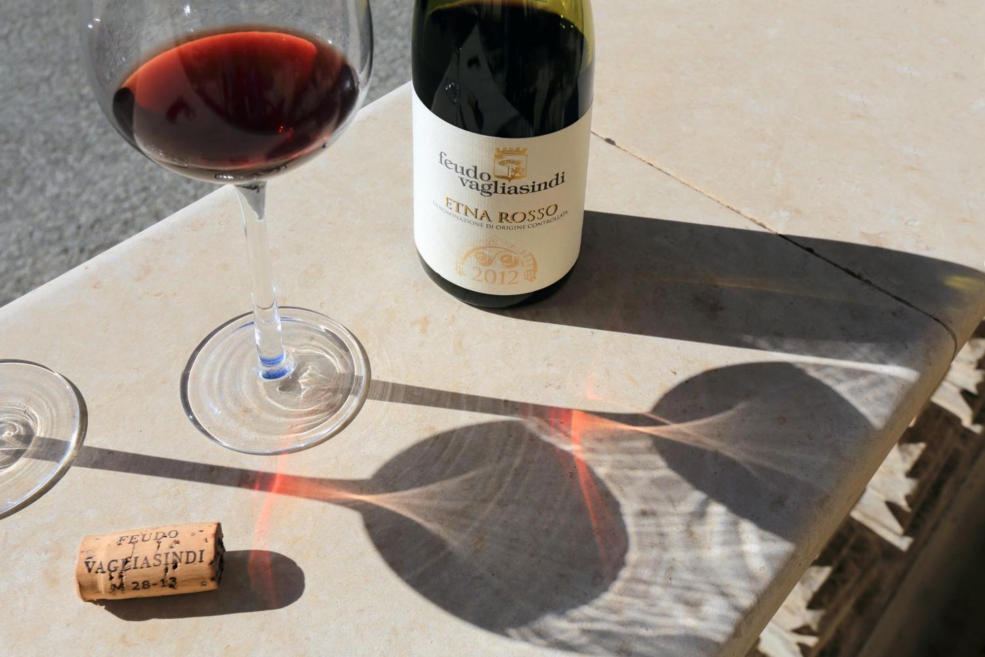 Feudo Vagliasindi -Wine Experience- Guest House Рандацо Екстериор снимка