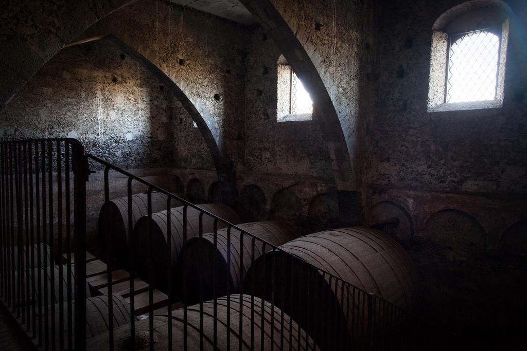 Feudo Vagliasindi -Wine Experience- Guest House Рандацо Екстериор снимка