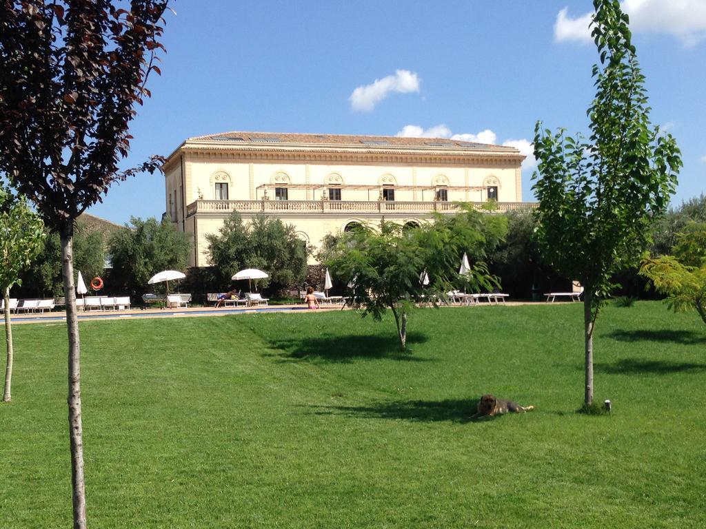 Feudo Vagliasindi -Wine Experience- Guest House Рандацо Екстериор снимка