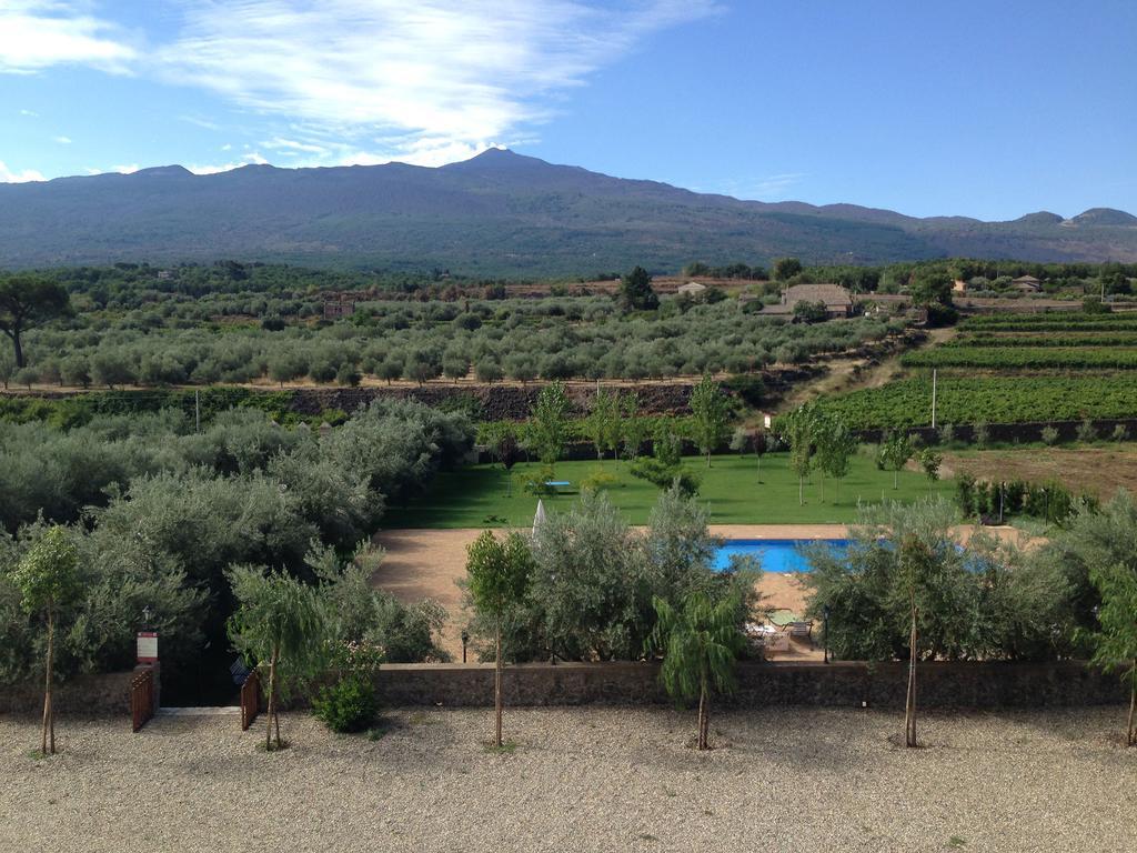 Feudo Vagliasindi -Wine Experience- Guest House Рандацо Екстериор снимка
